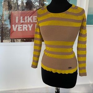 Burberry Sweater Sz Xs